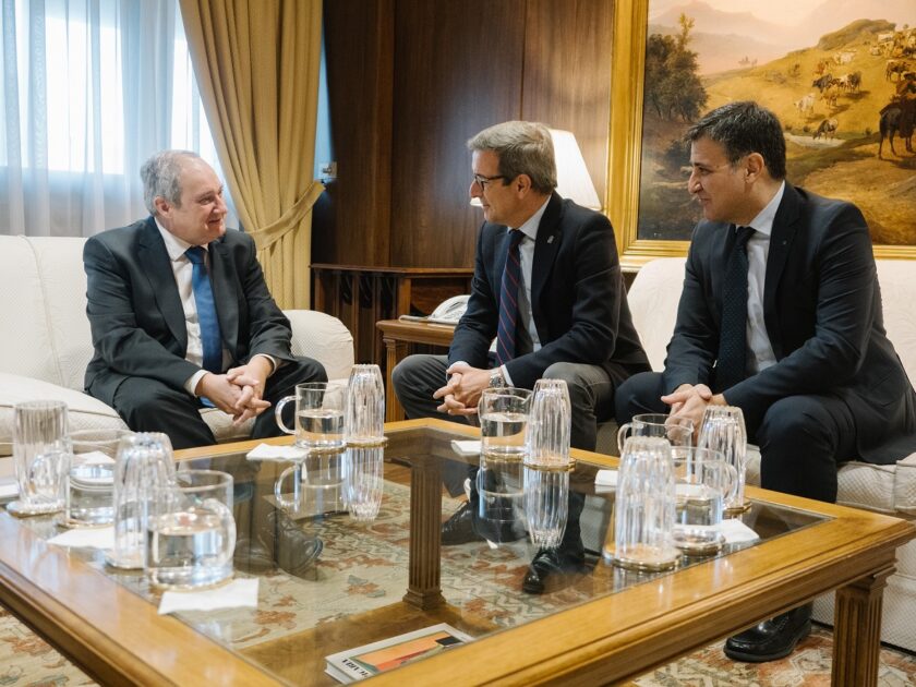 Paradela y Hereu refuerzan la colaboración para atraer nuevos proyectos industriales a Andalucía