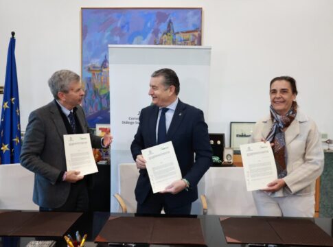 Junta y Enresa renuevan su colaboración para prevenir y luchar contra los incendios forestales