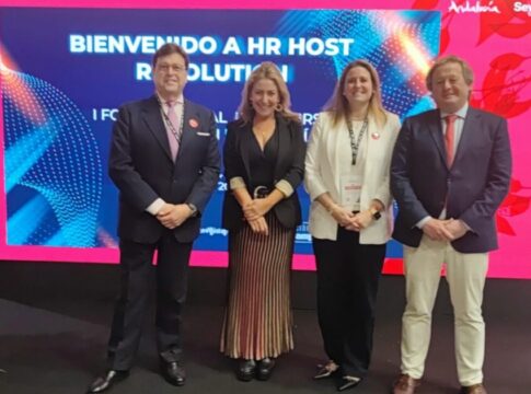 Gastromiun y Cruzcampo presentan en Fitur ‘HR Host Revolution’, el I Foro Nacional de RRHH en Hostelería