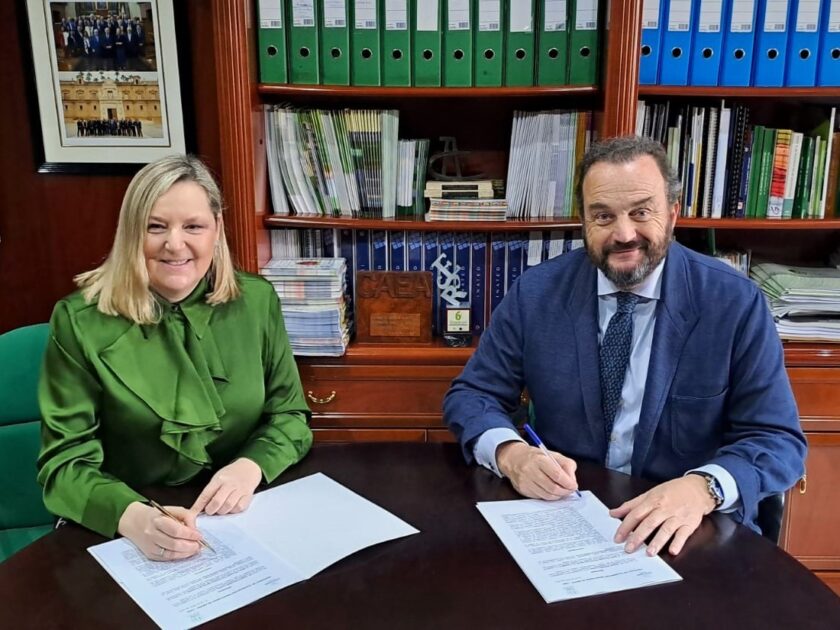 Espirituosos España y CAEA firman un acuerdo de colaboración para prevenir el consumo de alcohol en menores de edad