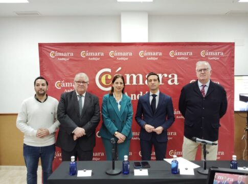 Cámaras de Comercio y Junta animan a las empresas de Jaén a probar la mediación para ahorrar tiempos y costes en resolver sus conflictos