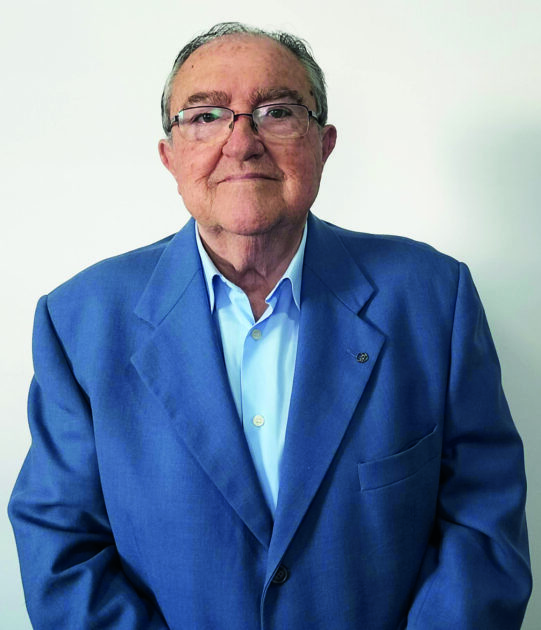 AIQBE concede a Juan Manuel Díaz Cabrera el premio a la Trayectoria Industrial 2025