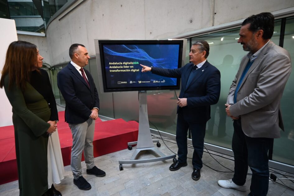 La Junta pone en marcha ADEL, la nueva plataforma de Administración Digital para entidades locales