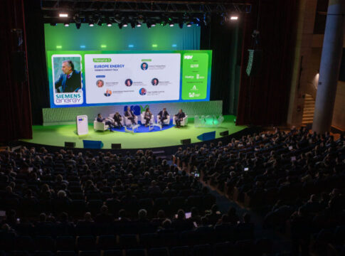 El II Congreso Nacional de Hidrógeno Verde arranca este martes con más de 1.200 inscritos y con el objetivo de consolidarse como punto de referencia de la gran industria