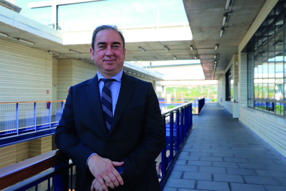 Dr. D. Fabio Gómez-Estern (Loyola): "El debate se ha de centrar en torno a la excelencia y no en torno a la titularidad de las Universidades"