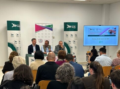 La Diputación de Sevilla inicia en Brenes un ciclo de jornadas para la mejora de la competitividad del trabajo autónomo y el impulso del emprendimiento
