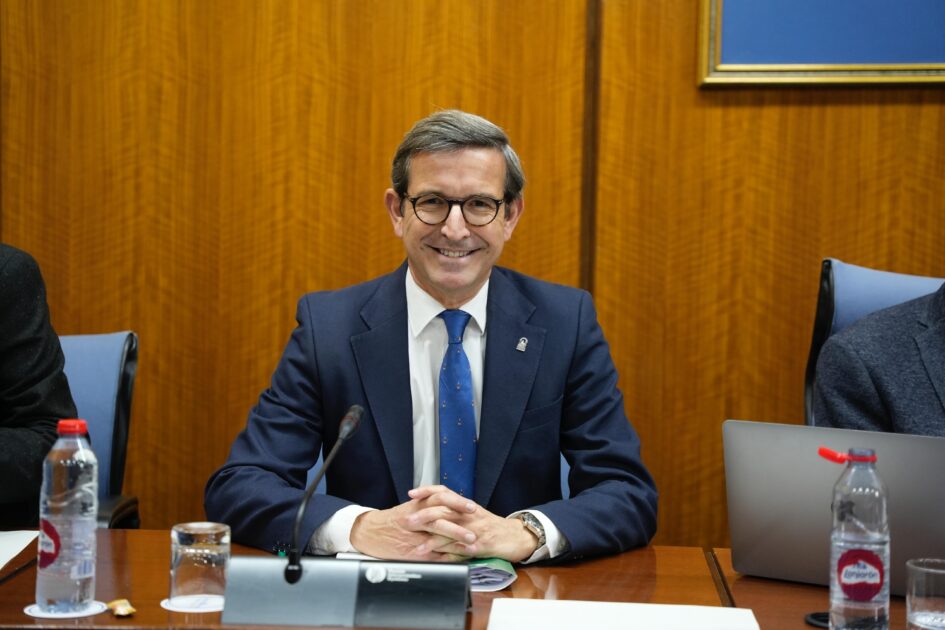 Andalucía resuelve más del 90% de las ayudas de autoconsumo, movilidad y de eficiencia energética