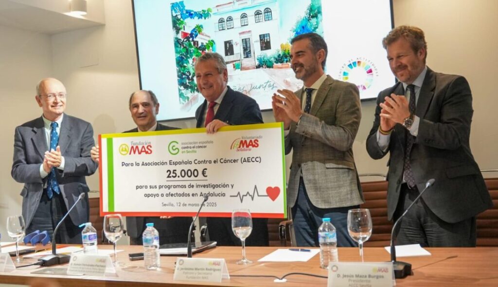 La Junta destaca la labor de Grupo MAS por garantizar la seguridad alimentaria de sus productos