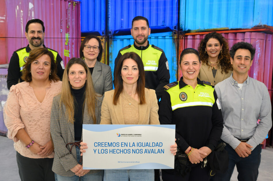 El número de trabajadoras en la Autoridad Portuaria de Almería crece desde 2022 un 238%