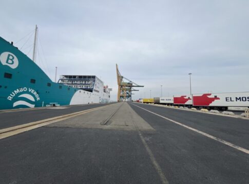 El Puerto de Huelva y Puertos de Tenerife impulsan un corredor marítimo verde entre Huelva y Tenerife