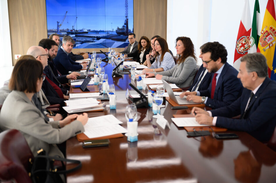 La Autoridad Portuaria de Almería inicia 2025 con un crecimiento de tráfico de mercancías sobre el 20%