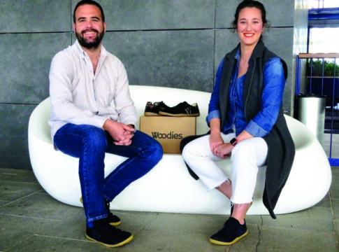Álvaro Satué y Ana Pérez: "Woodies se distingue por unir tres pilares fundamentales: diseño, comodidad y tradición"