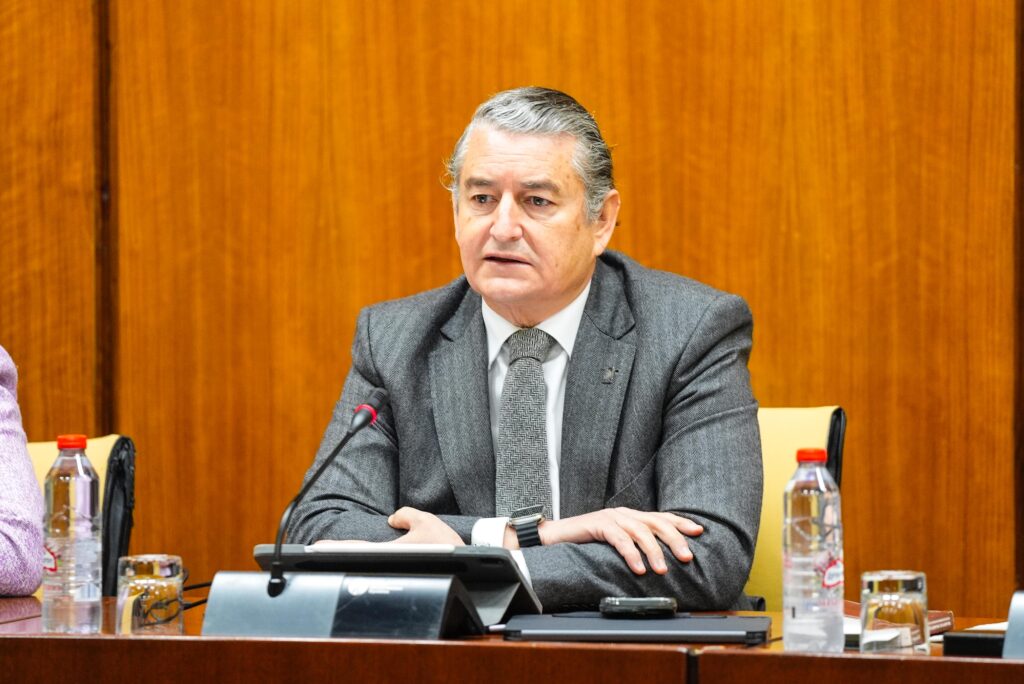 Antonio Sanz anuncia que a finales de 2025 abrirá la ventanilla única del audiovisual y digital de Andalucía