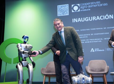 Antonio Sanz anuncia que el Consejo de Gobierno aprueba mañana la Estrategia Cloud de Andalucía