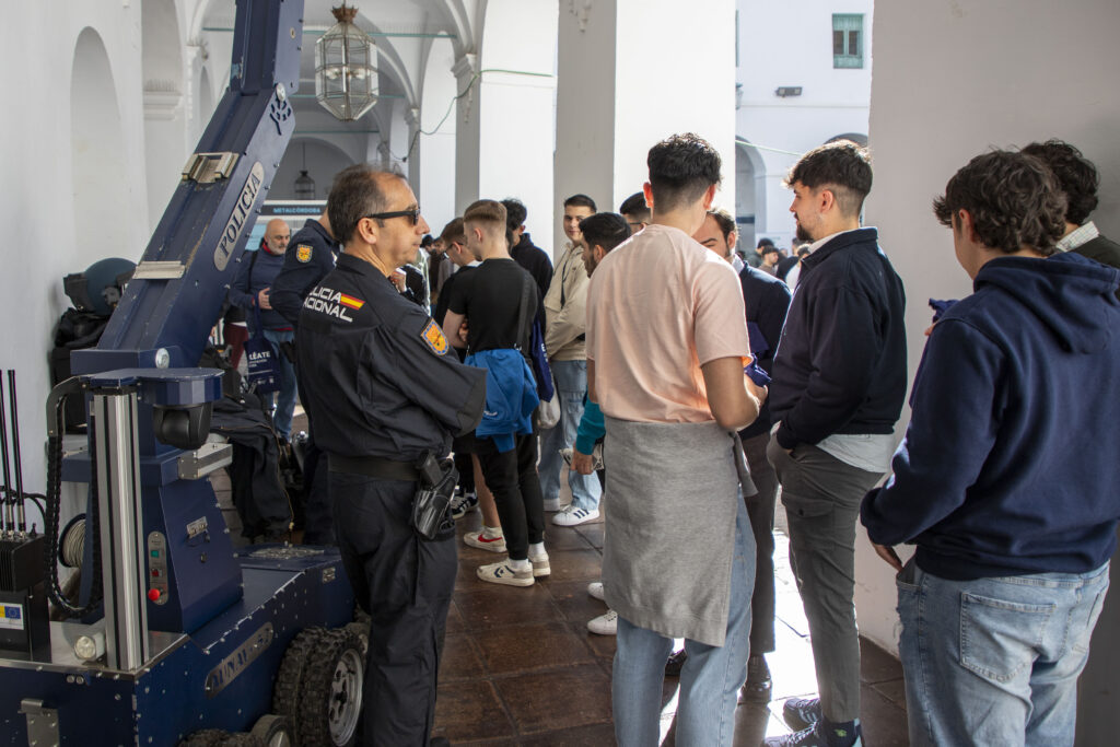 El Palacio de la Merced acoge durante dos días el Foro Empléate, punto de encuentro de empresas y demandantes de empleo