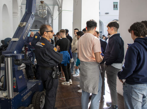 El Palacio de la Merced acoge durante dos días el Foro Empléate, punto de encuentro de empresas y demandantes de empleo