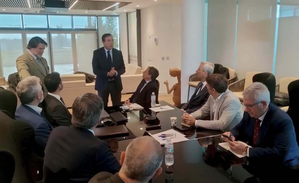 El CEC logra llegar al centenar de empresas asociadas