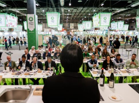 Más de 5.600 personas han visitado el stand de Andalucía en la feria Salón Gourmets 2025