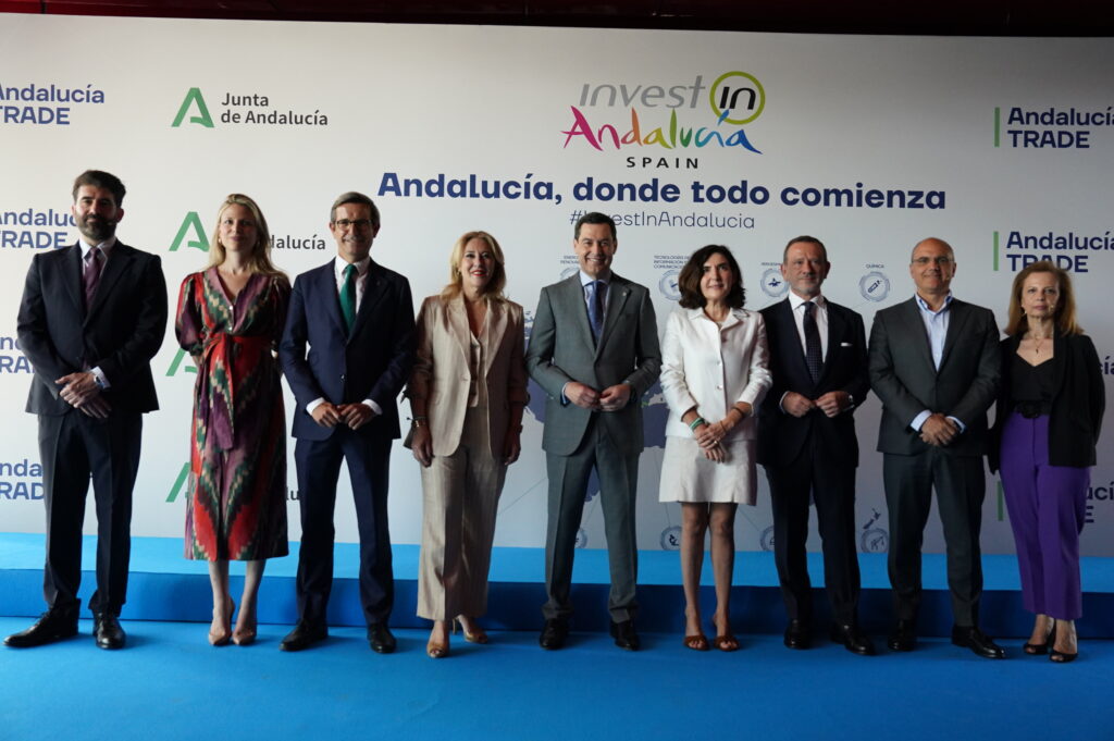 Moreno: “Andalucía avanza con paso firme para asumir protagonismo económico en España y Europa”