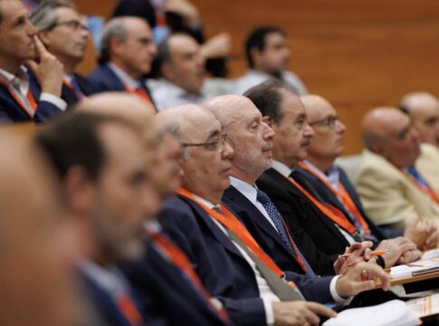 Encuentro entre ingenieros y empresarios andaluces para debatir sobre el talento y la productividad en las empresas