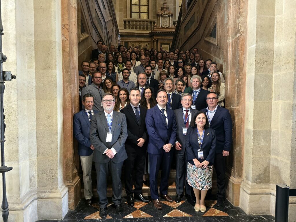 Puerto de Sevilla y Puertos del Estado congregan a 200 jurídicos en las XII jornadas del sector