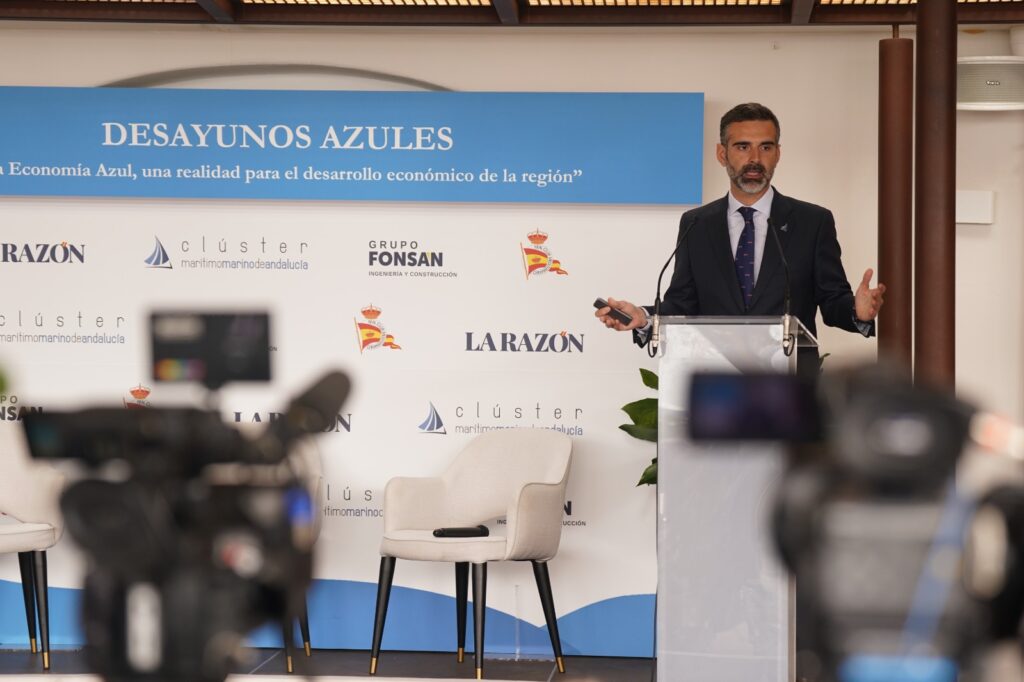 Fernández-Pacheco: “La economía azul no es una moda, sino una auténtica palanca de desarrollo y la estrategia es nuestra brújula”