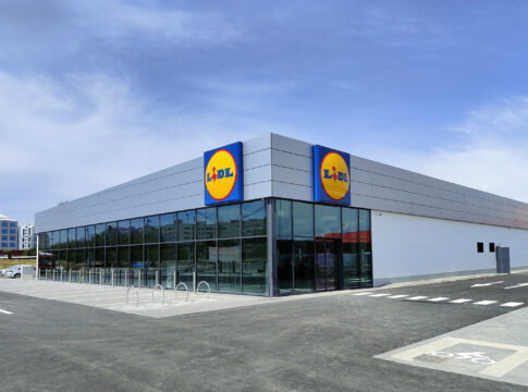Lidl amplía su presencia en Sevilla con la apertura de su undécima tienda en la capital tras invertir 4,5 M€ y crear 20 empleos