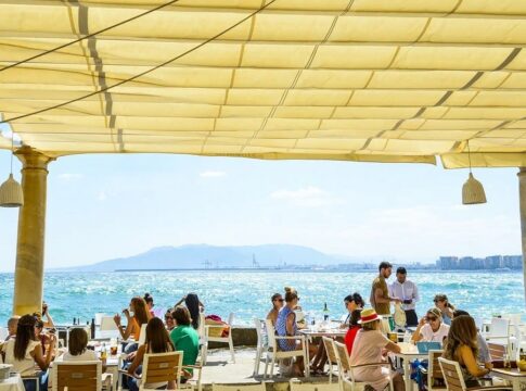El empleo turístico en la Costa del Sol impulsa la economía provincial en el primer trimestre de 2025