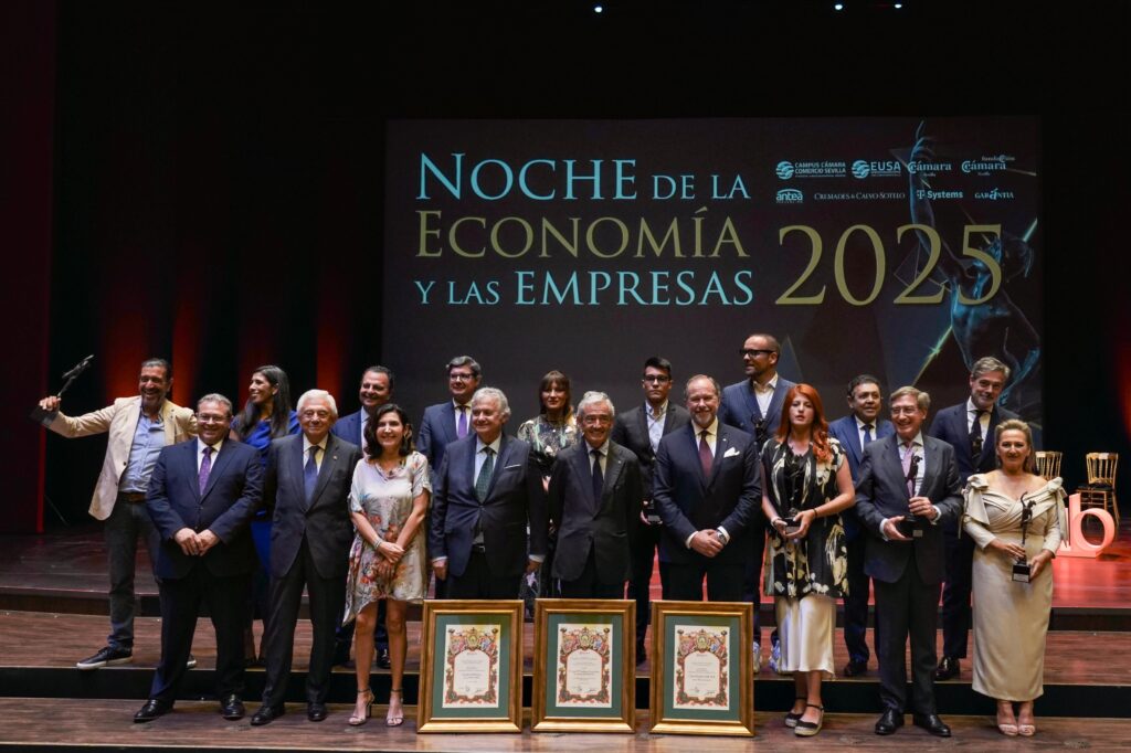 La Cámara galardona a ocho empresas, otorga dos premios `Aniversario´y reconoce la trayectoria empresarial de un empresario sevillano