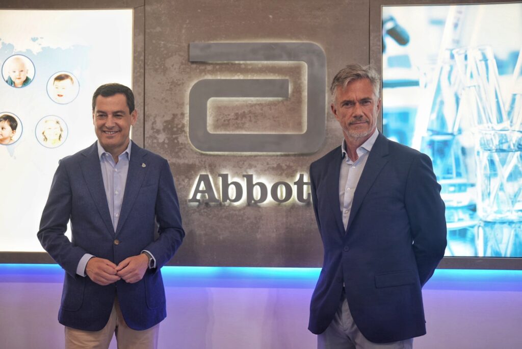Moreno destaca la posición de Andalucía en investigación biotecnológica con su tejido industrial farmacéutico y centros de primer nivel