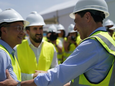 Moreno destaca el renacimiento industrial de Linares y la provincia de Jaén gracias al impulso de las inversiones chinas
