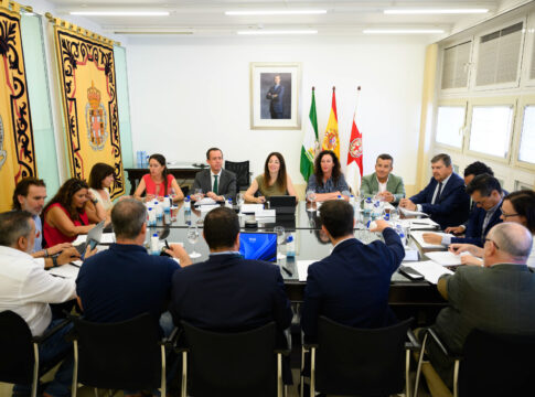 La Autoridad Portuaria de Almería aumenta un 15% el tráfico de mercancías en el primer semestre