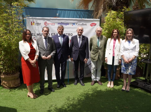 La Cámara de Comercio de Málaga continúa su ciclo de conferencias "Mapeando el mundo" con un almuerzo-coloquio con el eurodiputado y ex Ministro de Asuntos Exteriores, José Manuel García-Margallo