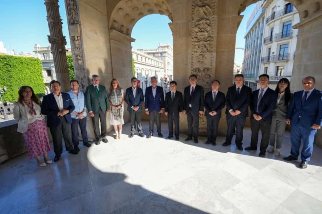 Sevilla recibe a una delegación oficial de la ciudad china de Shijiazhuang con motivo de una visita institucional y empresarial