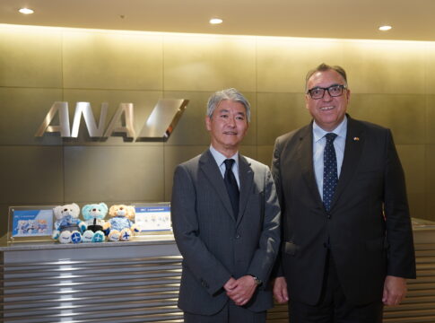 La Junta y All Nippon Airways impulsan un grupo de trabajo para la creación de rutas directas entre Japón y Andalucía