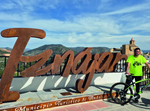 Antonio García: “Iznájar diversifica su oferta turística”