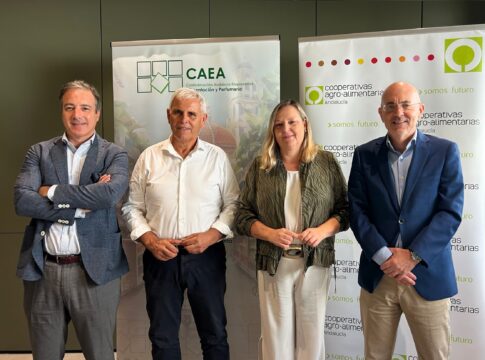 CAEA y Cooperativas Agro-alimentarias de Andalucía firman un convenio de colaboración para impulsar la calidad agroalimentaria y la competitividad de las empresas que operan en la cadena de valor