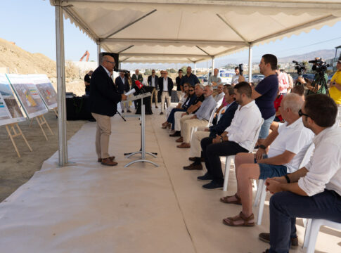 Comienzan las obras de urbanización del nuevo sector logístico, industrial y terciario de Vélez-Málaga que generará hasta mil puestos de trabajo