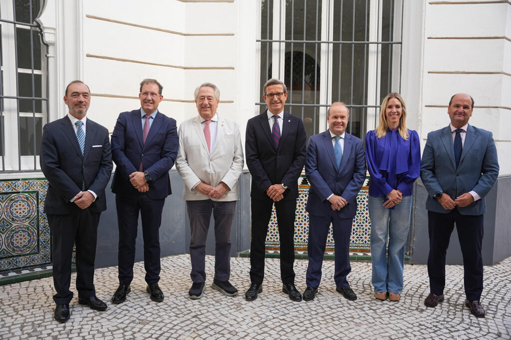 La Fundación Minería y Vida y la Junta de Andalucía firman un convenio para acercar a la sociedad la actividad minera sostenible y su aportación al progreso