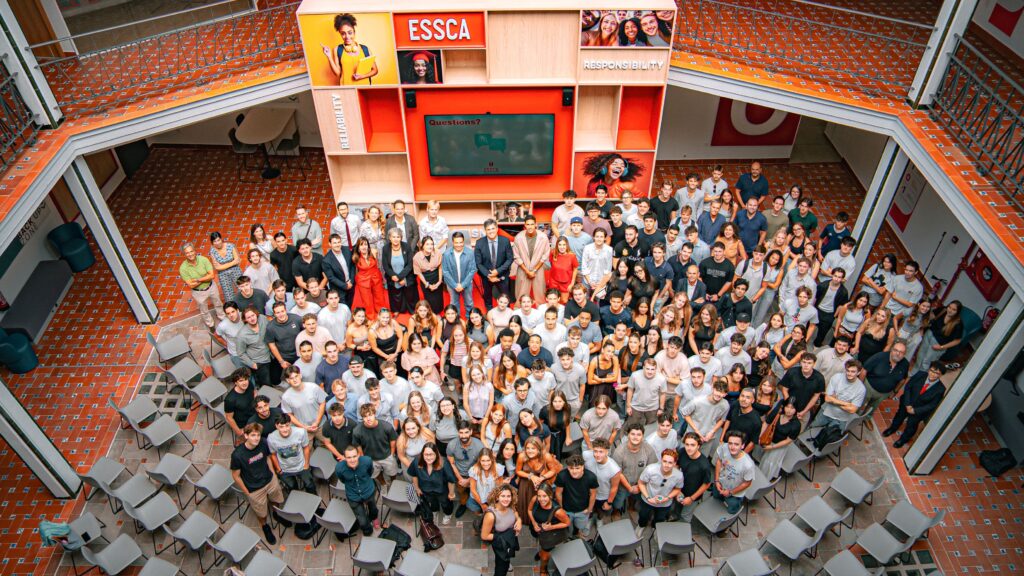 El nuevo campus de ESSCA inicia su actividad académica en el centro de Málaga
