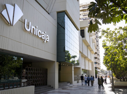 Unicaja se incorpora al índice Stoxx Europe 600