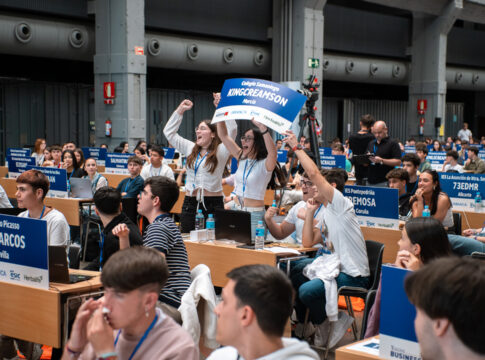 Arranca la XV edición de Young Business Talents: la mayor competición de simulación empresarial para estudiantes andaluces
