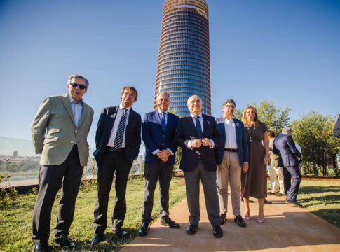 TORRE SEVILLA inaugura LOFT GARDEN, la mayor cubierta ajardinada de España como nuevo espacio sostenible para eventos