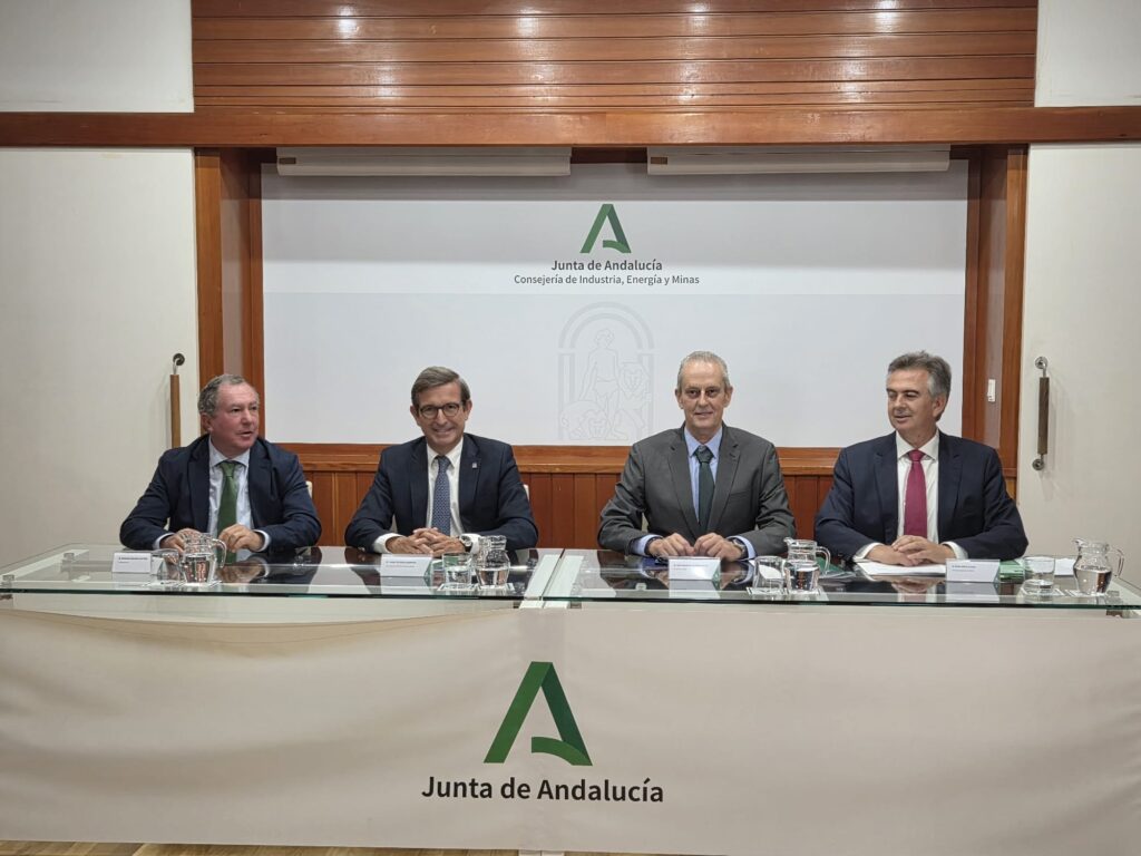AIQBE y AGI firman su alianza por el desarrollo sostenible de la industria en Andalucía