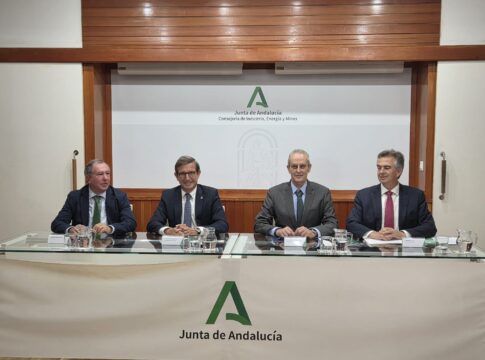 AIQBE y AGI firman su alianza por el desarrollo sostenible de la industria en Andalucía