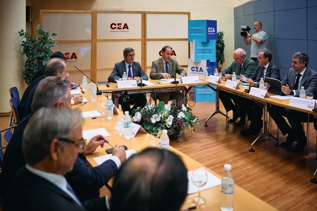 La Junta sitúa “entre el 80 y 90%” el avance de los objetivos marcados para hacer crecer la actividad industrial, las renovables y la minería