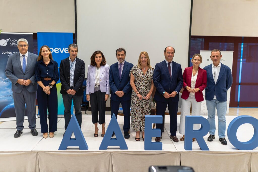 Moeve y Andalucía Aerospace apuestan por Andalucía como región estratégica en la producción de combustible sostenible para la descarbonización de la aviación