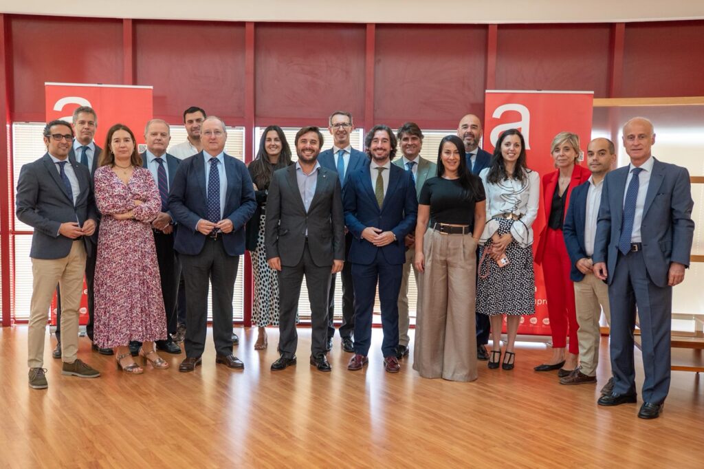 AJE Andalucía reúne al jurado de sus premios y selecciona a los dos ganadores regionales entre 16 finalistas