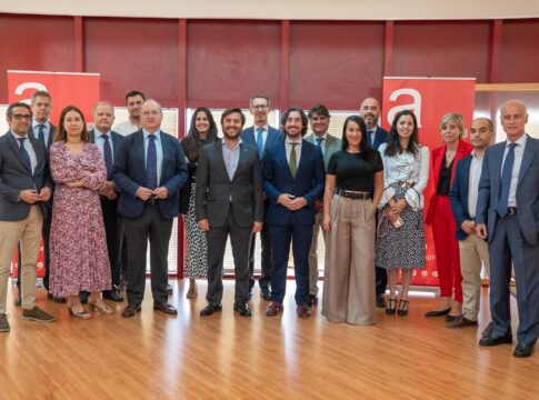 AJE Andalucía reúne al jurado de sus premios y selecciona a los dos ganadores regionales entre 16 finalistas