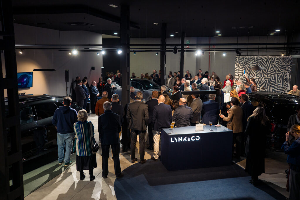 Lynk & Co abre su primer concesionario en Andalucía en colaboración con el Grupo Codimotor